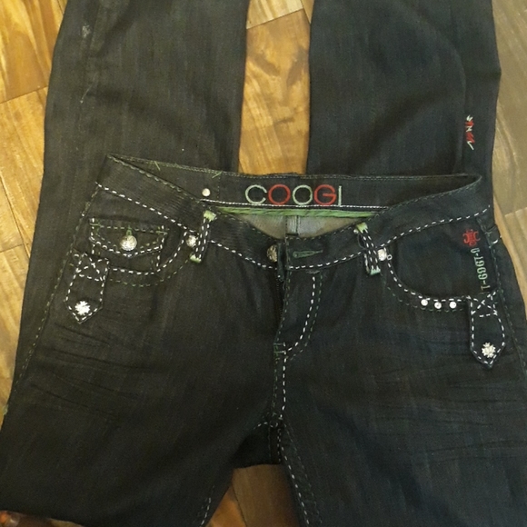 Coogi Jeans - Picture 3 of 4